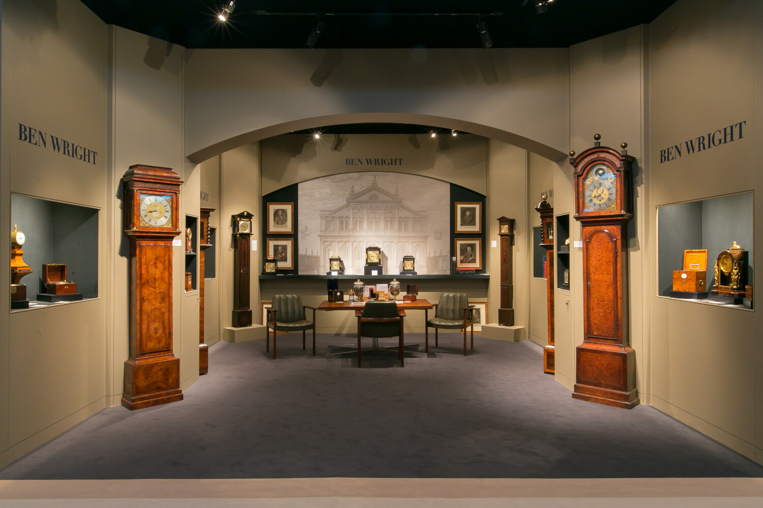 Ben Wright stand Masterpiece 2015.jpg